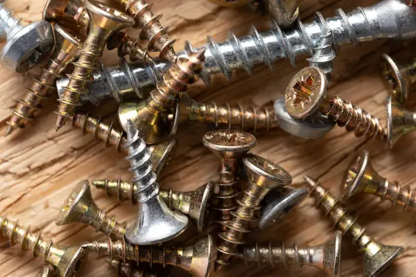 Tornillos